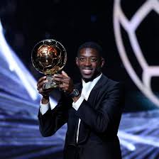 Dembélé gewinnt unter Tränen den Ballon d'Or.